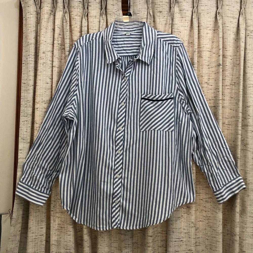 Aerie Women’s Blue and White Striped Button-Up Shirt With Pocket - XXL